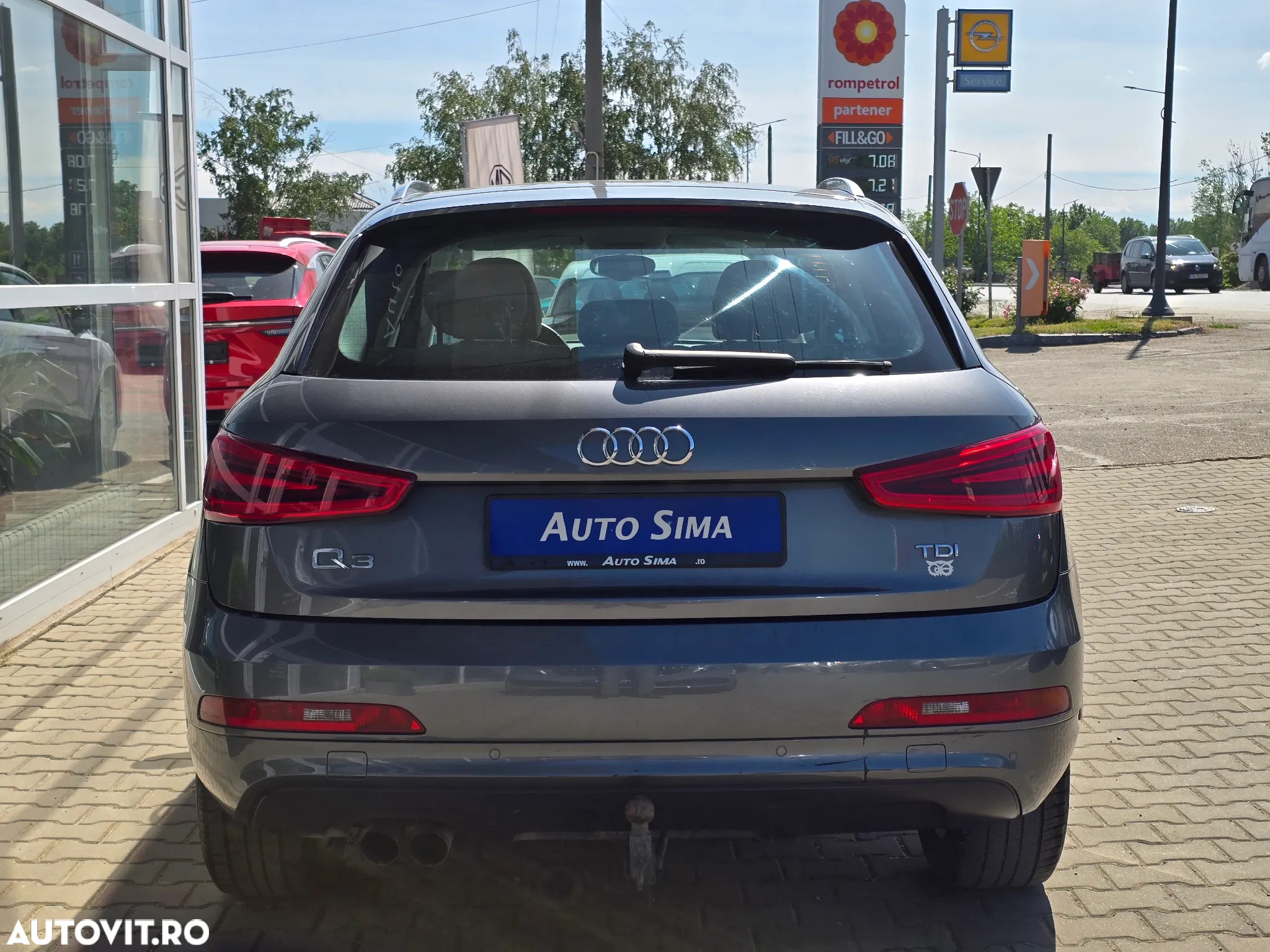 Audi Q3 2.0 TDI - 6