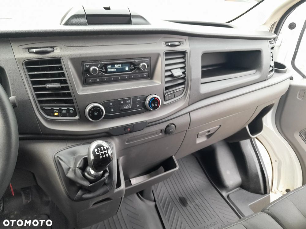 Ford Transit - 14