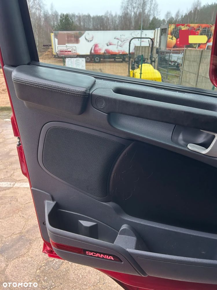 Scania R450 RETARDER / SKÓRY / NAVI / AUTOMAT / POLSKI SALON / ZBIORNIKI PALIWA 1500 L / LAMPY LED / FULL SPOJLERY / TYŁ 4 PODUSZKI / BARDZO ŁADNA SCANIA 2015 ROK !! - 14