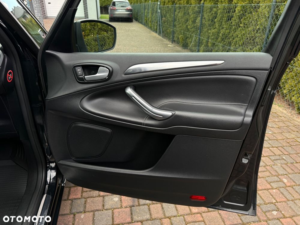 Ford Galaxy 2.0 TDCi Titanium - 17