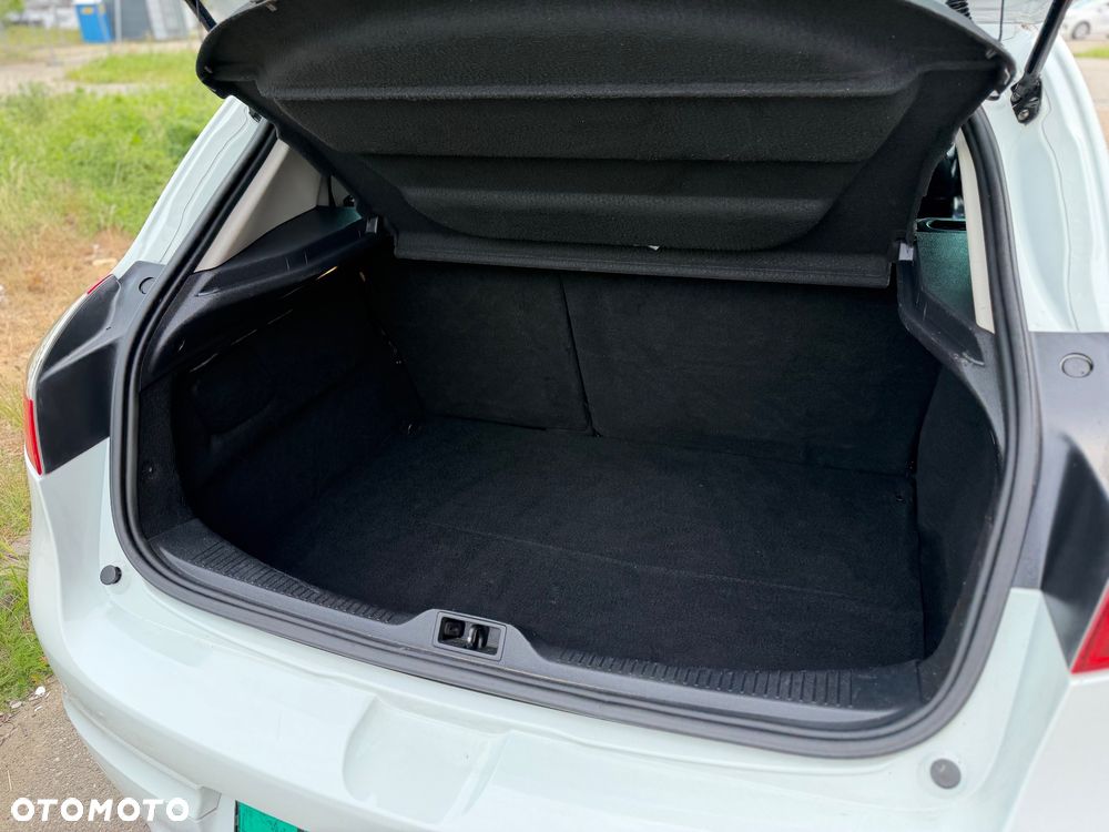Renault Megane TCe 130 Luxe - 13
