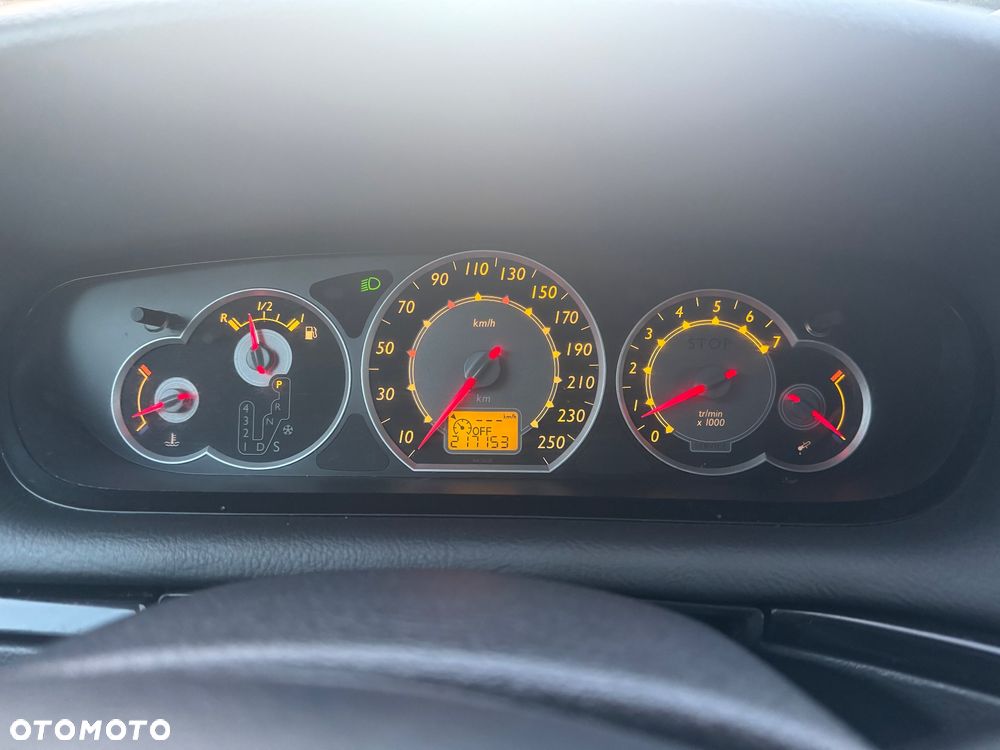 Citroën C5 2.0 16V Exclusive - 25