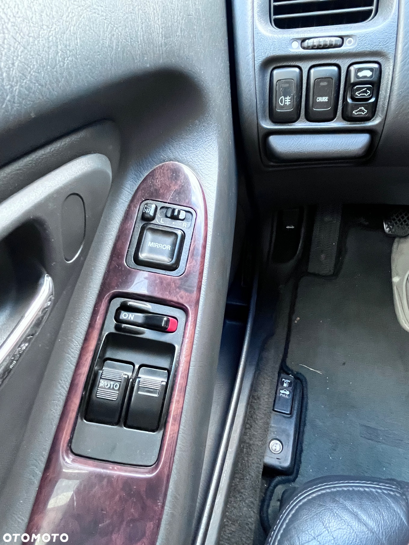 Honda Accord 2.0i ES - 10