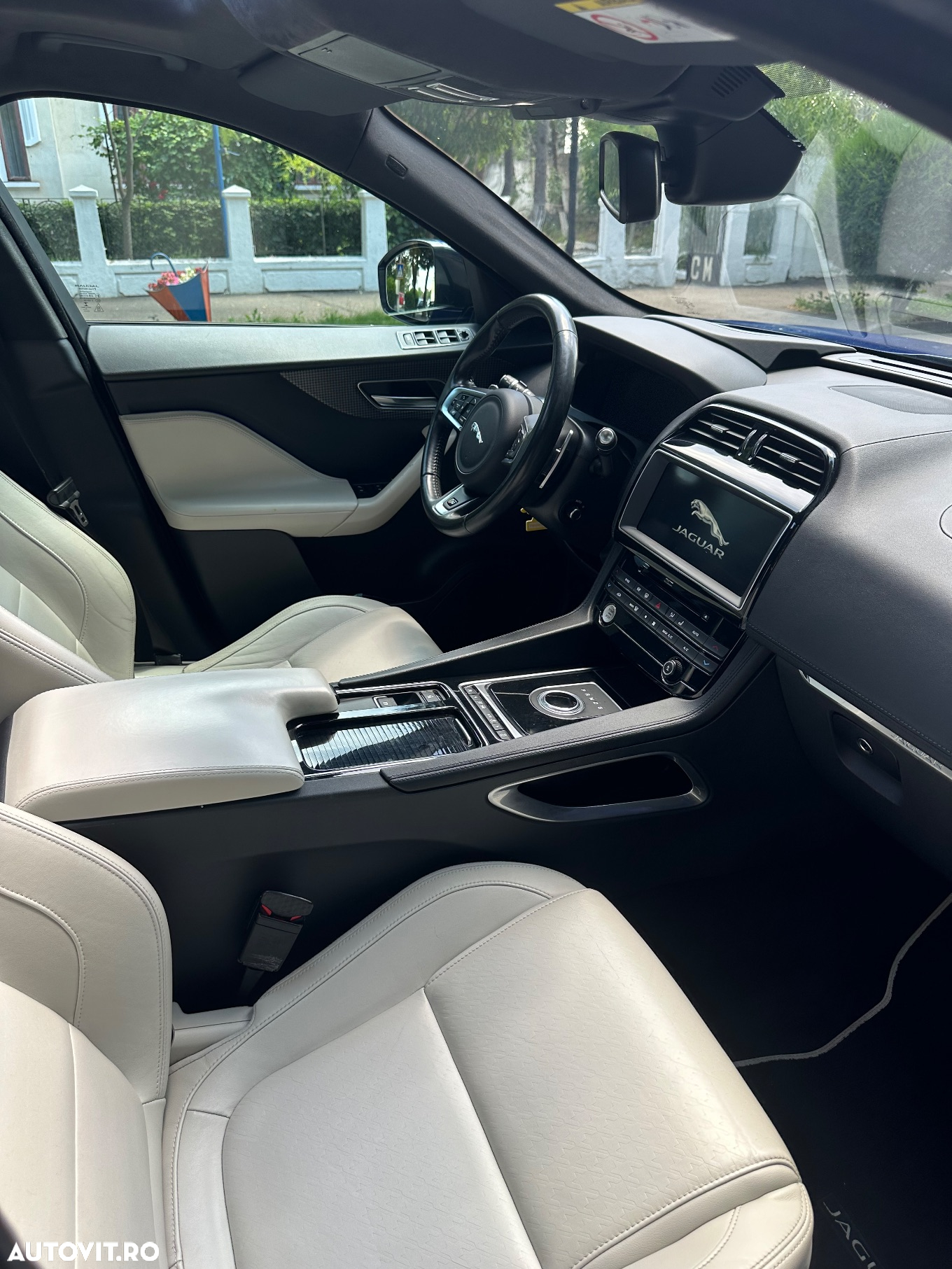 Jaguar F-Pace 30d AWD First Edition - 6