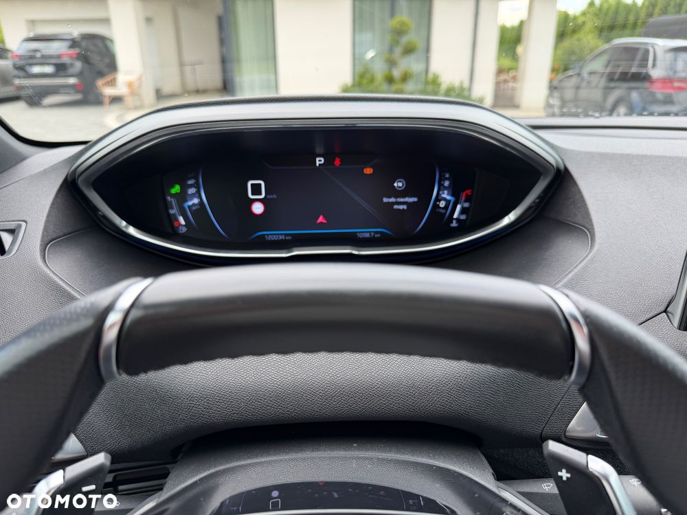 Peugeot 5008 THP 165 EAT6 Allure - 26