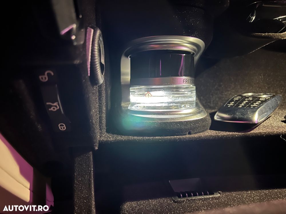 Mercedes-Benz S 63 AMG 4MATIC Long Aut - 33