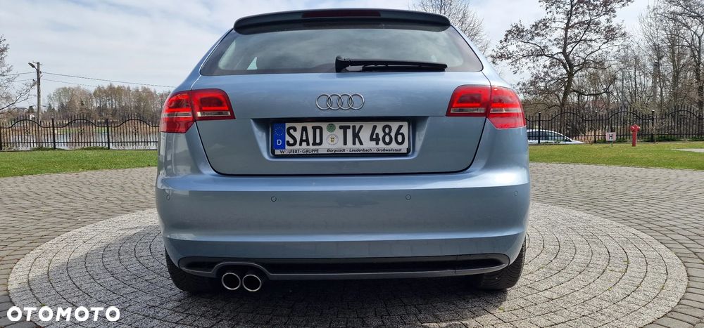 Audi A3 Sportback 2.0 TDI Ambiente - 28
