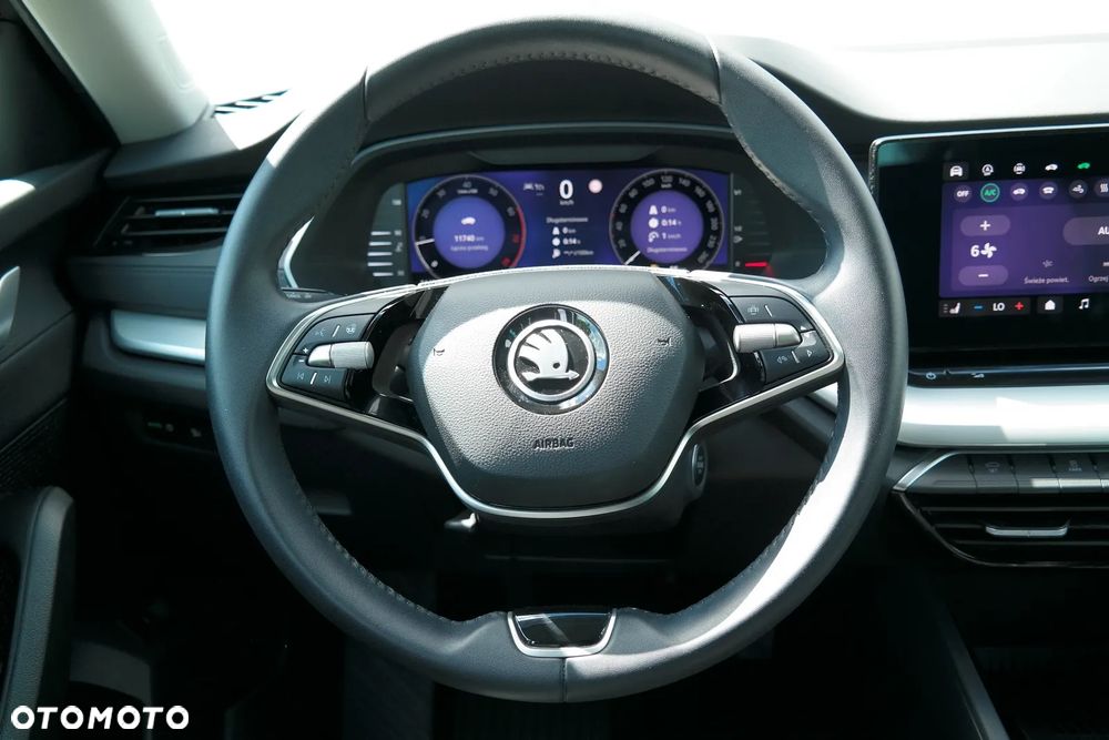 Skoda Octavia 1.5 TSI Selection - 17