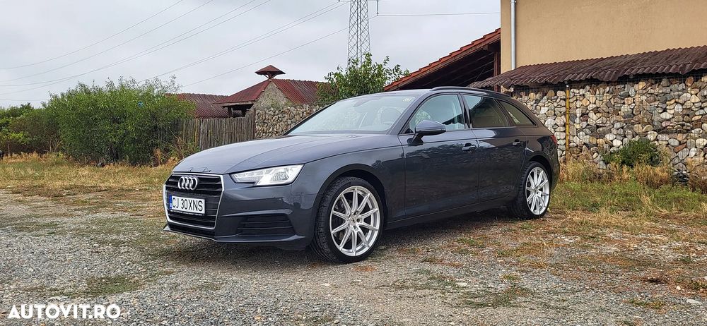 Audi A4 Avant - 2