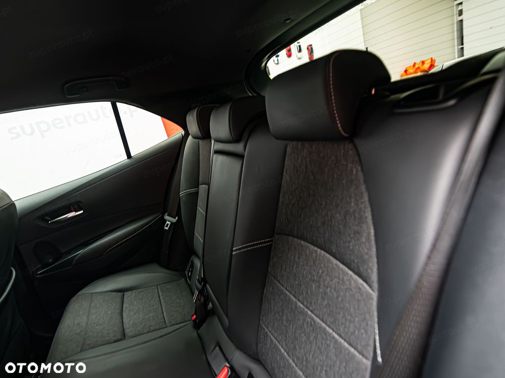 Toyota Corolla 1.8 Hybrid Style - 21