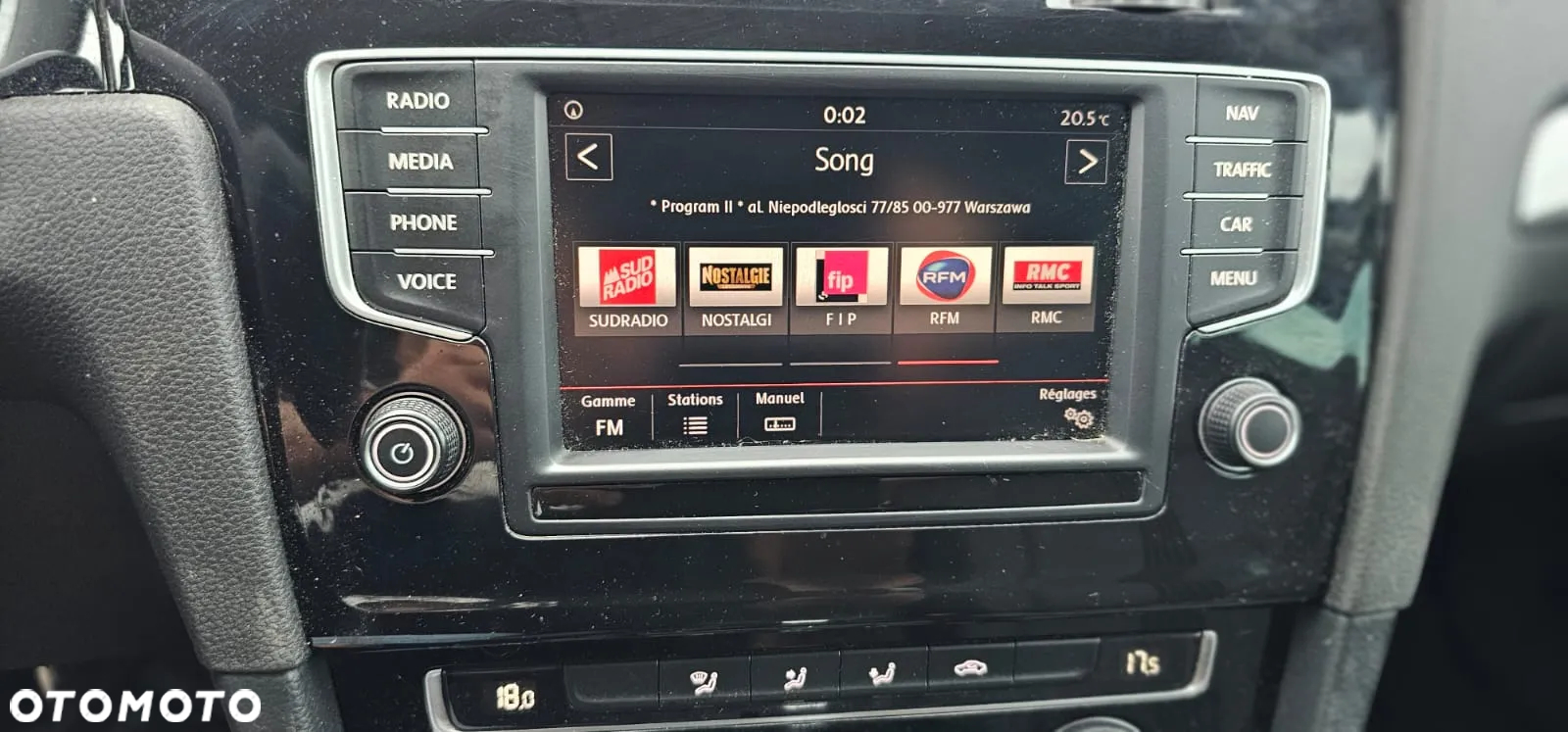 Volkswagen Golf Variant 1.6 TDI BlueMotion Technology DSG Allstar - 21