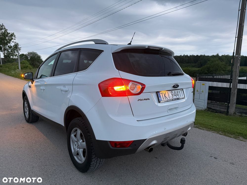 Ford Kuga 2.0 TDCi 4x4 Titanium - 9