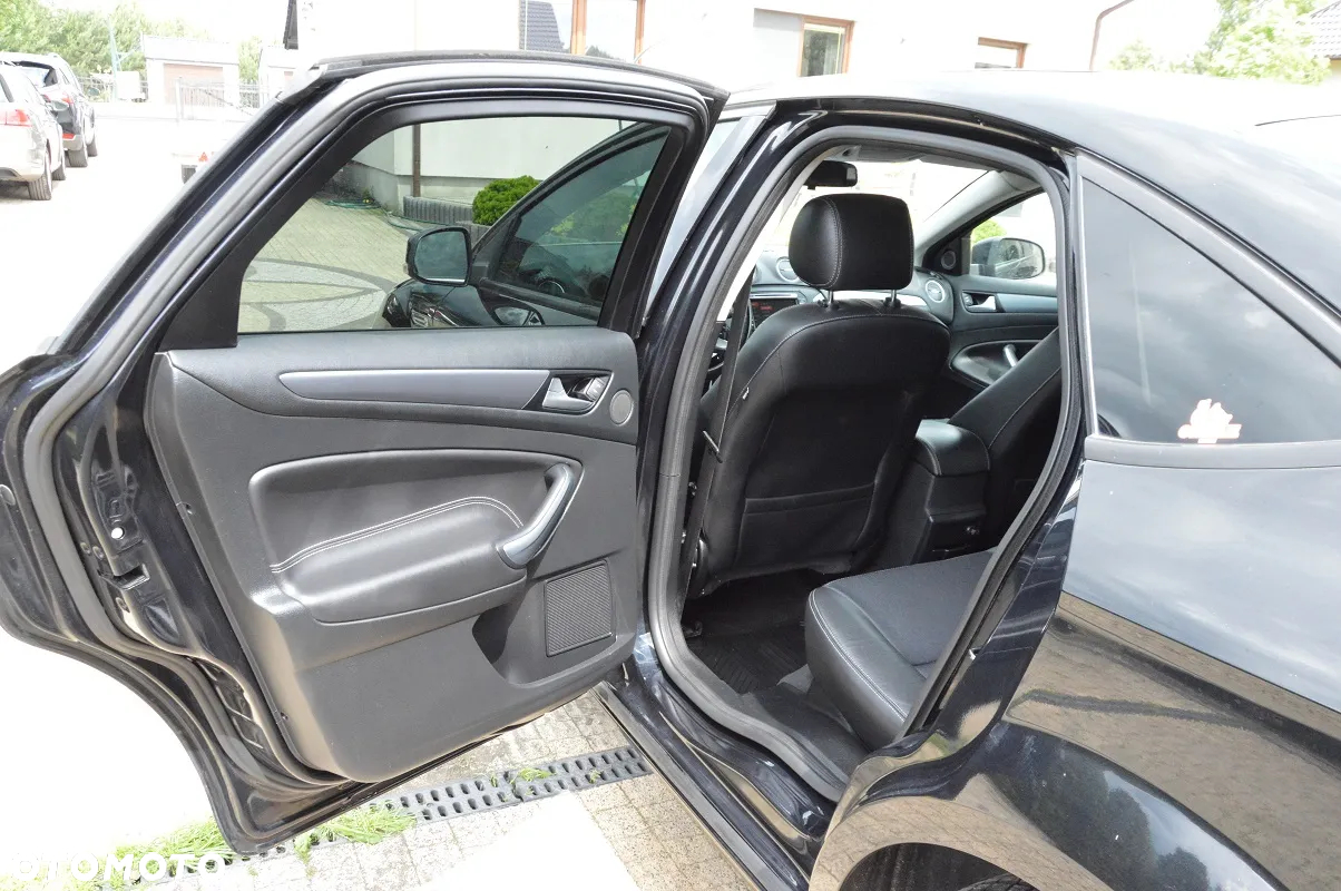 Ford Mondeo 1.6 TDCi Business Edition - 27