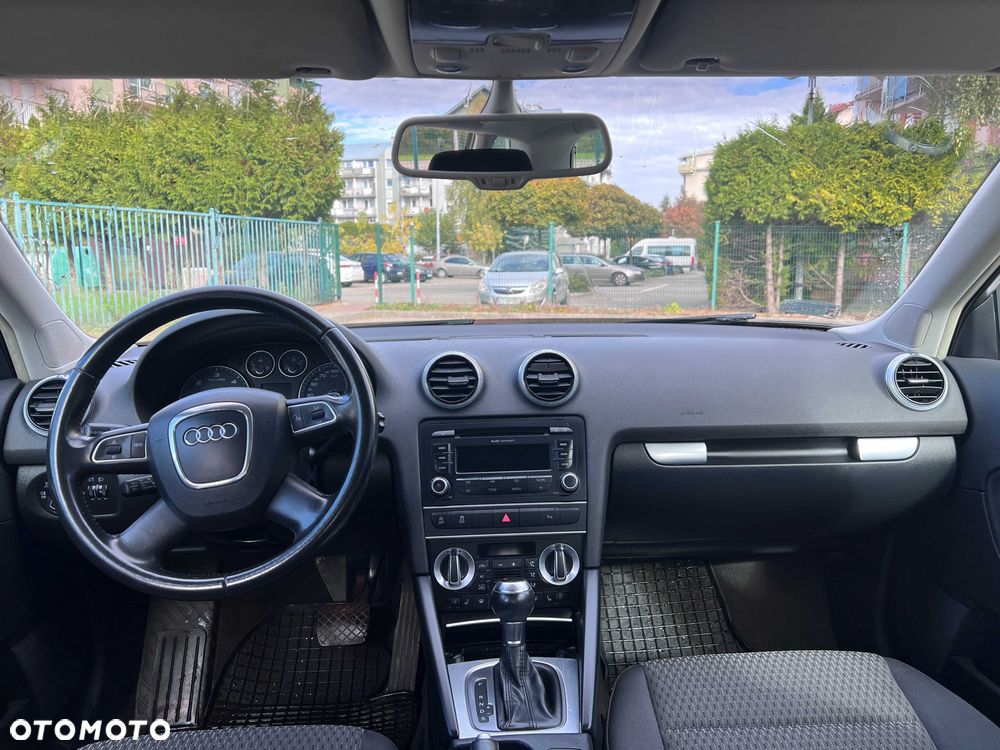Audi A3 Sportback - 8