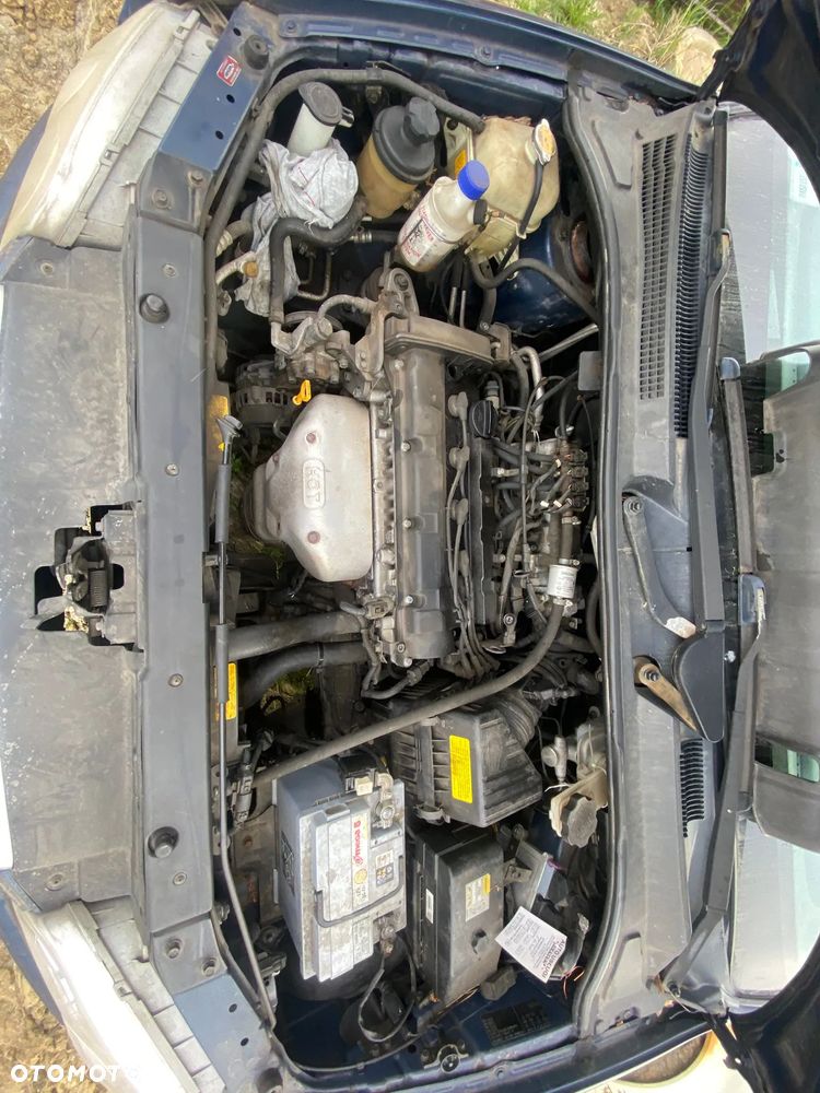 151/Hyndai Trajet/NA CZĘŚCI - 6
