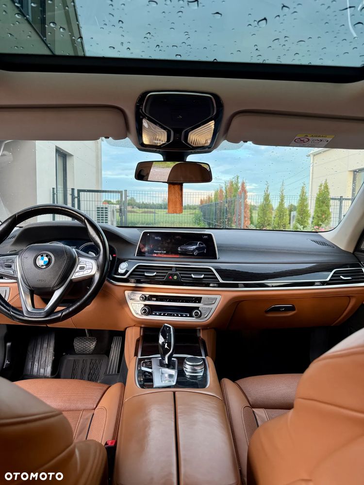 BMW Seria 7 740d xDrive - 5
