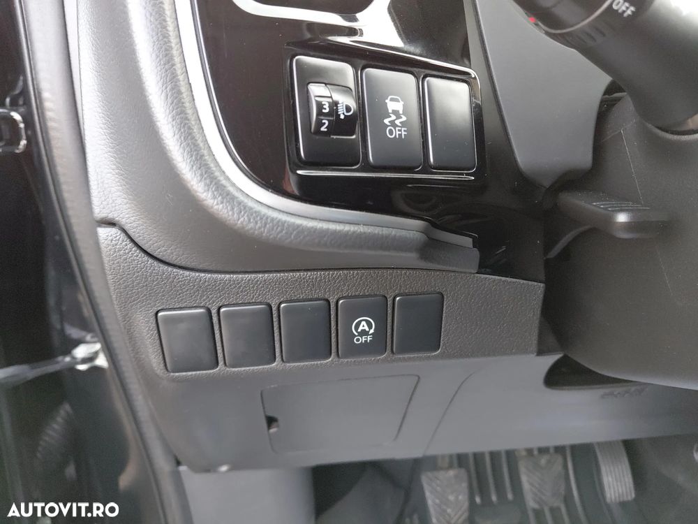 Mitsubishi Outlander 2.2 Litre DI-D AWD Instyle - 23