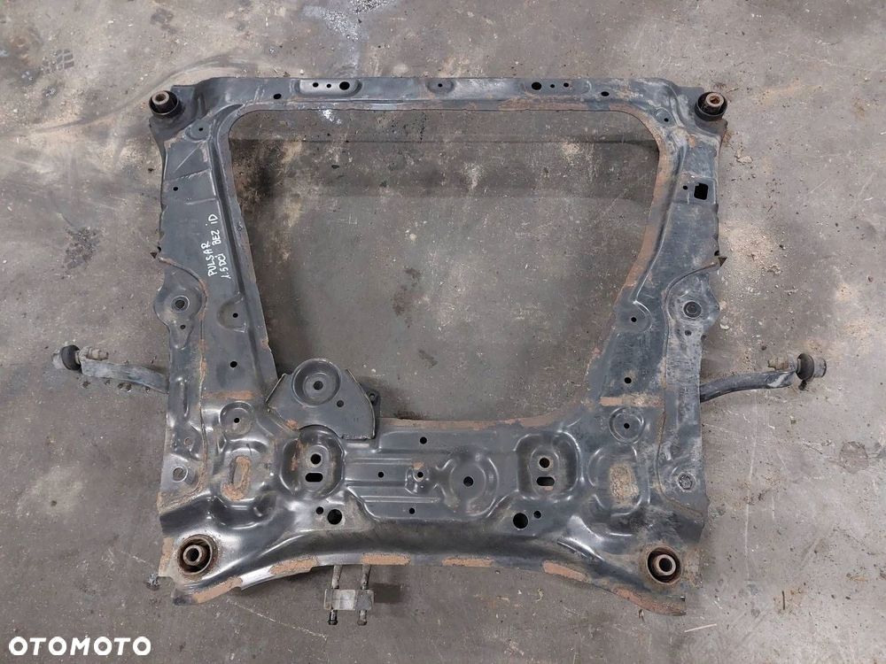 SANKI WÓZEK KOŁYSKA SILNIKA NISSAN PULSAR C13 - 2