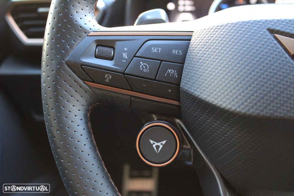 Cupra Leon ST 1.4 e-Hybrid VZ DSG - 8