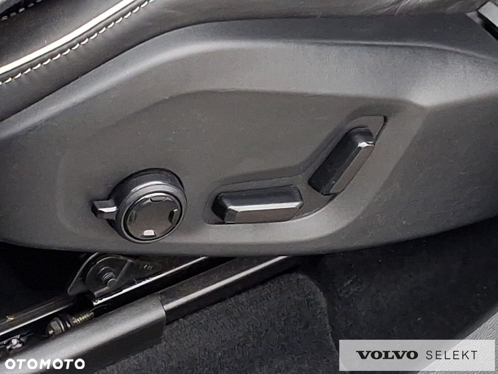 Volvo XC 60 - 23