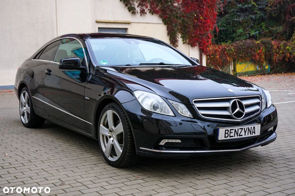 Mercedes-Benz Klasa E 250 BlueEFFICIENCY 7G-TRONIC Avantgarde - 17