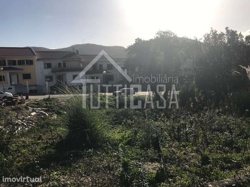 Lote de terreno urbano para construção - Grande imagem: 3/6