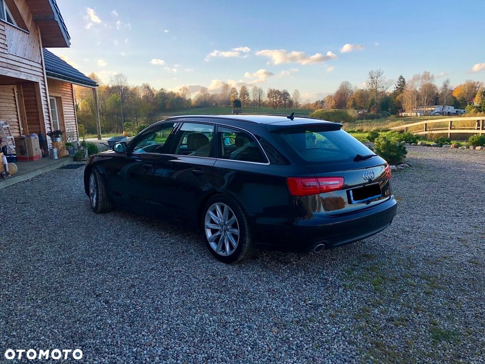 Audi A6 - 4