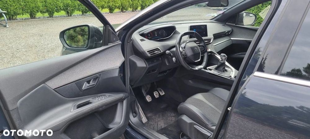 Peugeot 3008 - 5