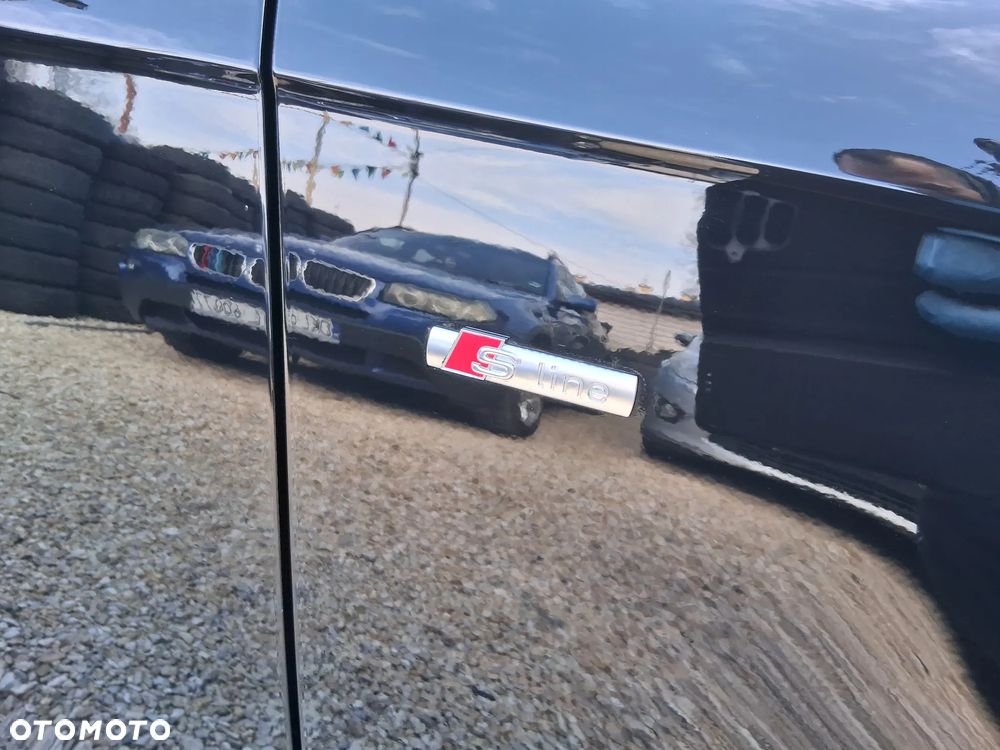 Audi A4 Avant 2.0 TDI DPF S line Sportpaket - 22