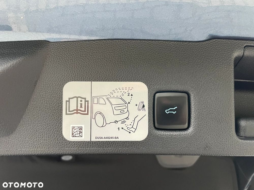Ford Kuga 2.0 EcoBlue Hybrid ST-LINE - 19