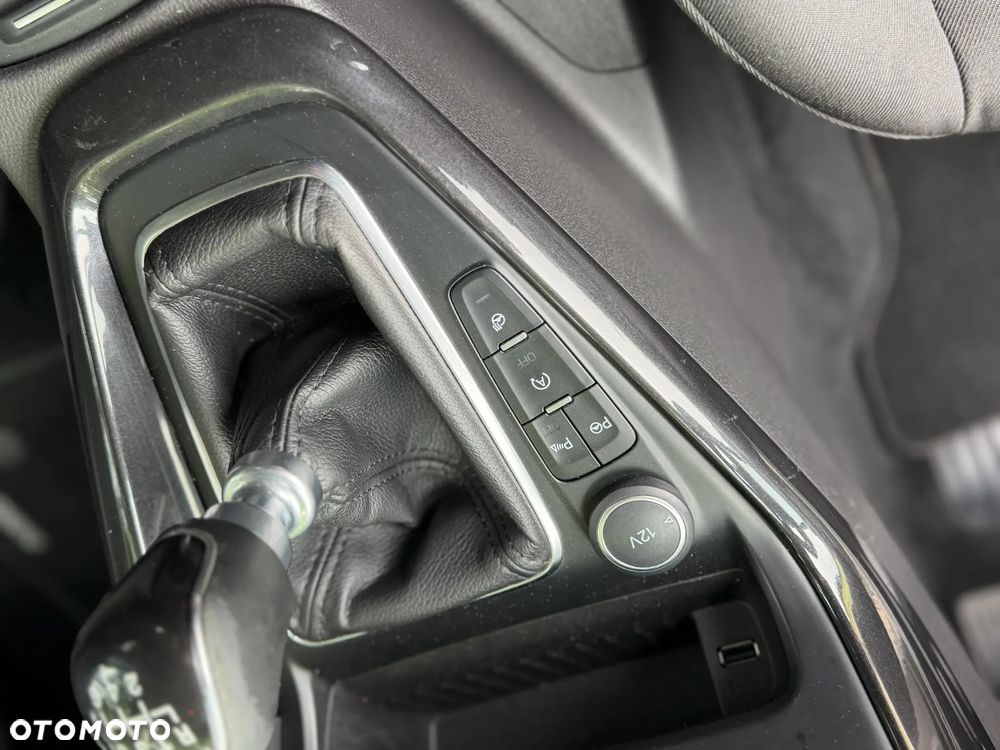 Ford Focus 2.0 TDCi Titanium ASS - 18