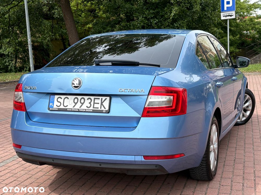 Skoda Octavia 1.6 TDI Ambition DSG - 20