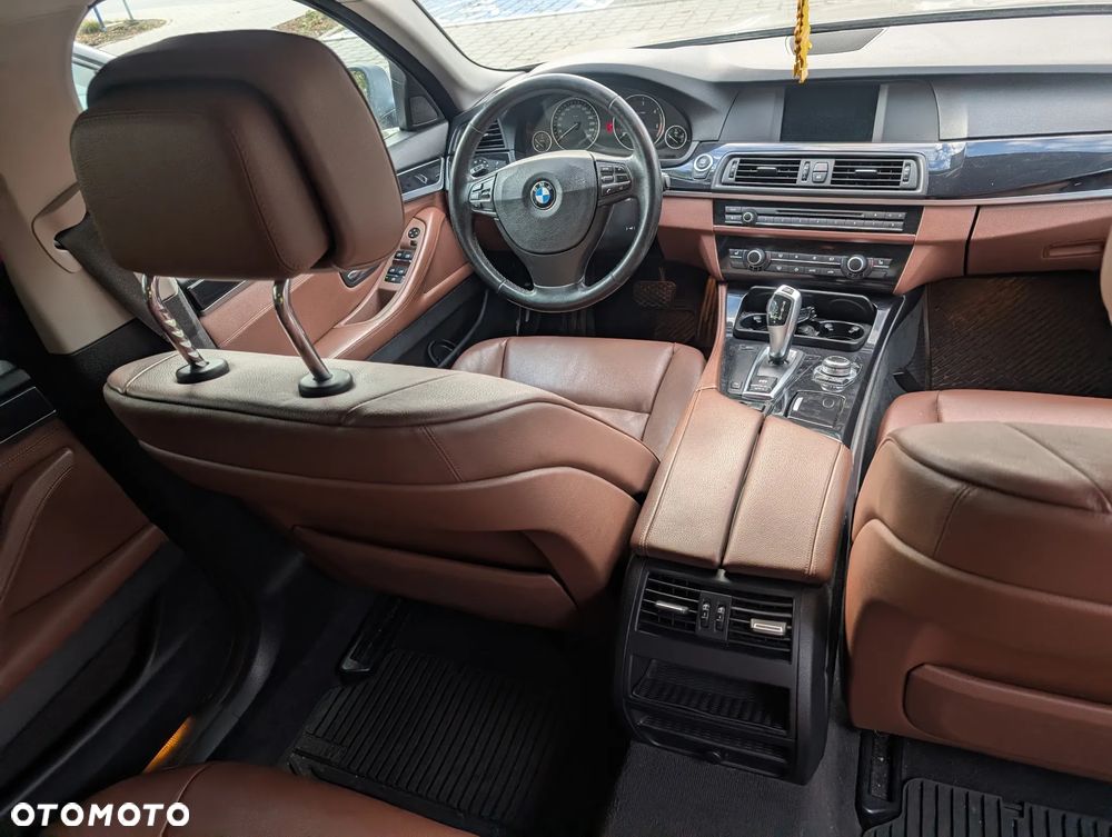 BMW Seria 5 - 26