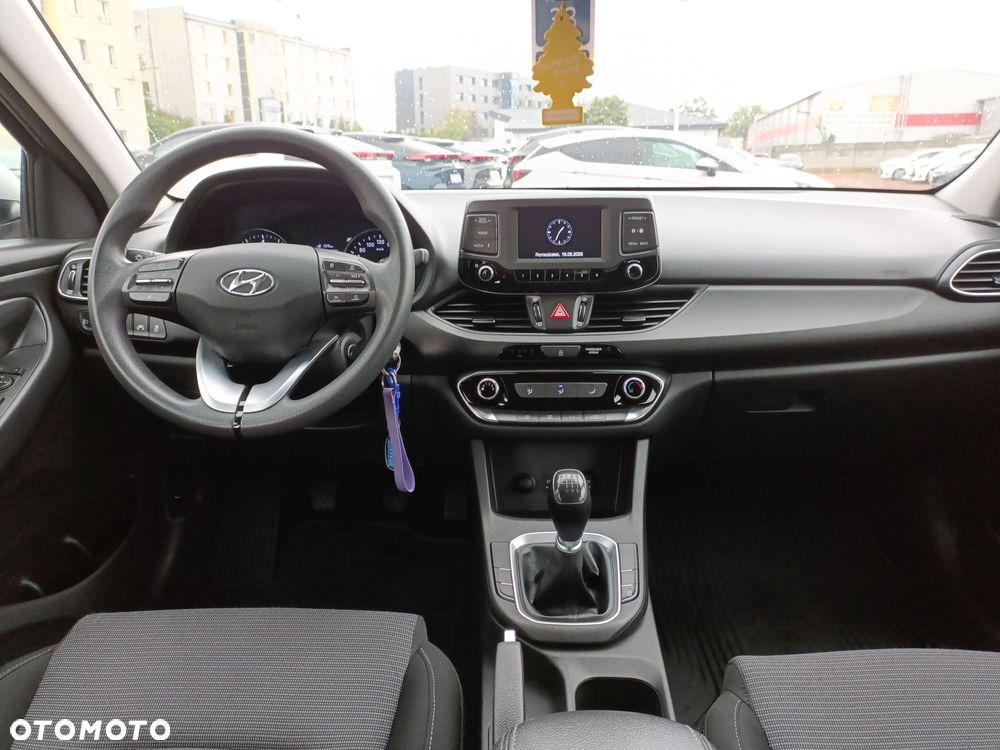 Hyundai i30 1.4 Classic + - 14