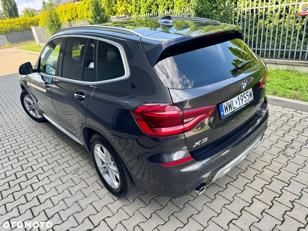 BMW X3 xDrive30i GPF Luxury Line sport - 7