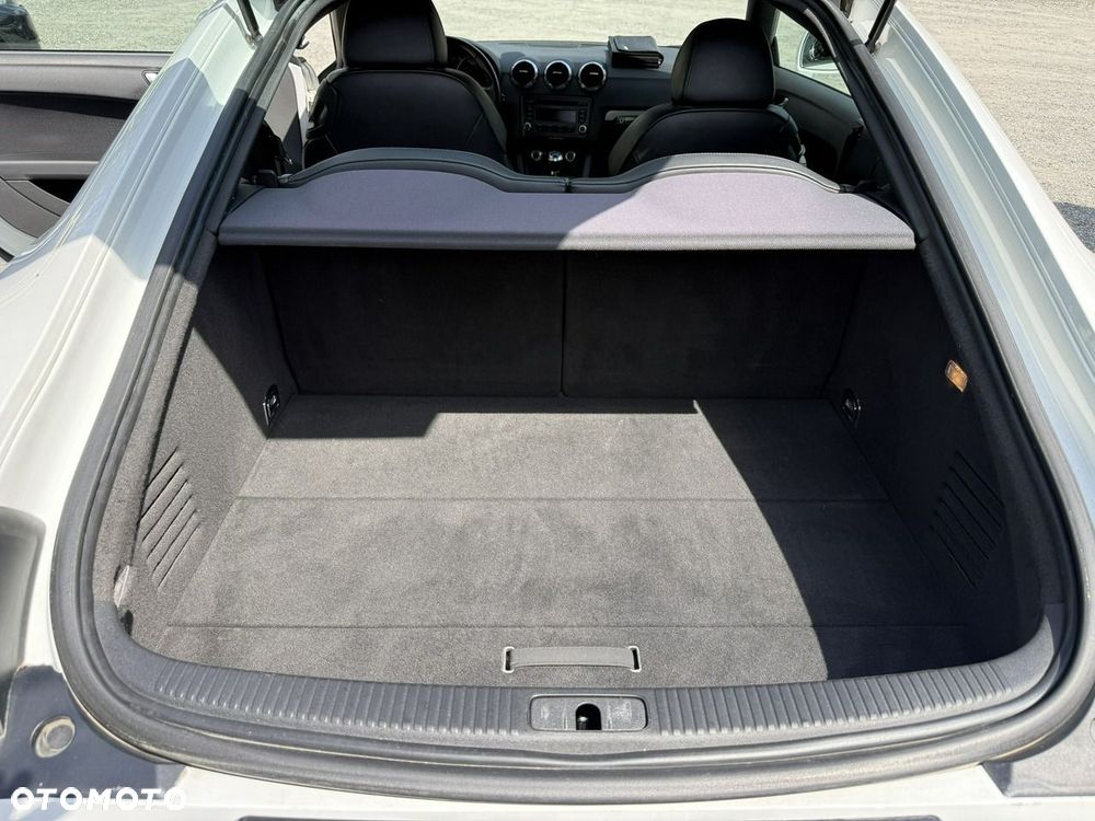 Audi TT Coupé - 30
