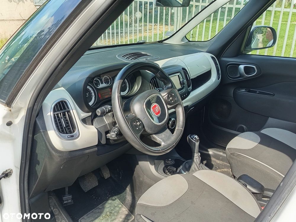 Fiat 500L 1.3 Multijet Lounge S&S Dualogic - 6