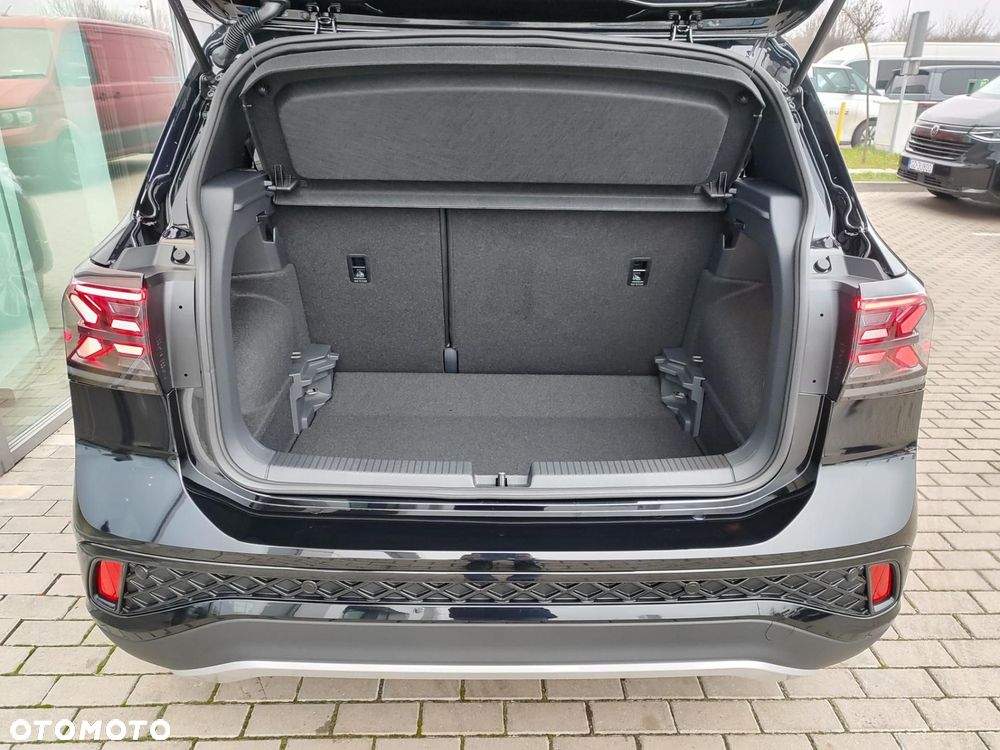 Volkswagen T-Cross - 11