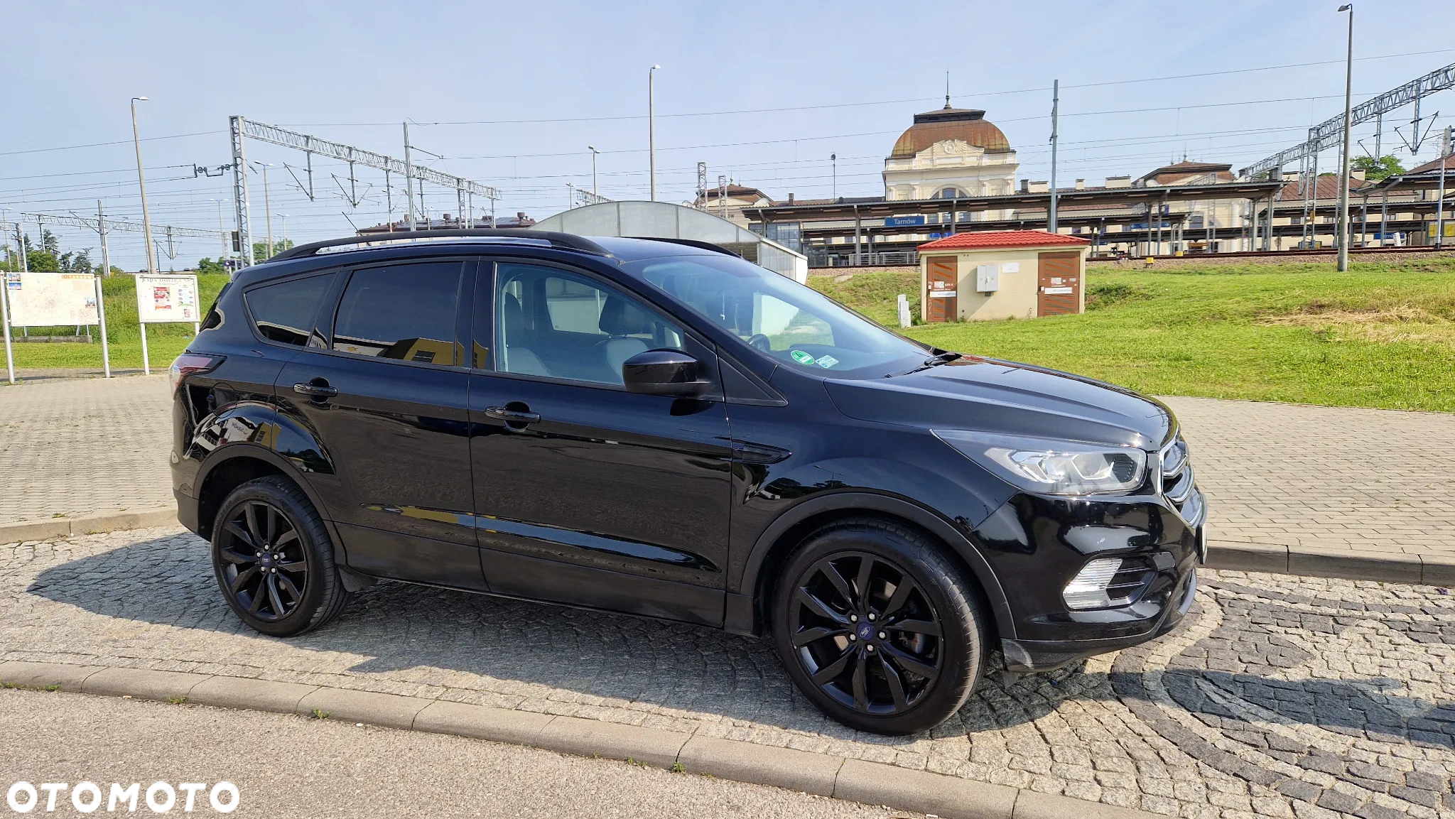 Ford Escape 2.0 EcoBoost AWD Titanium - 12