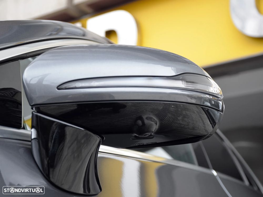 Mercedes-Benz CLS 400 d 4Matic AMG Line - 19