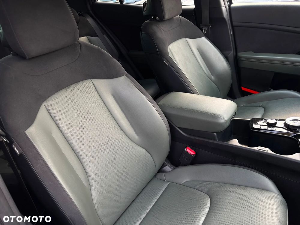 Kia Sportage 1.6 T-GDI MHEV Anniversary 2WD DCT - 17
