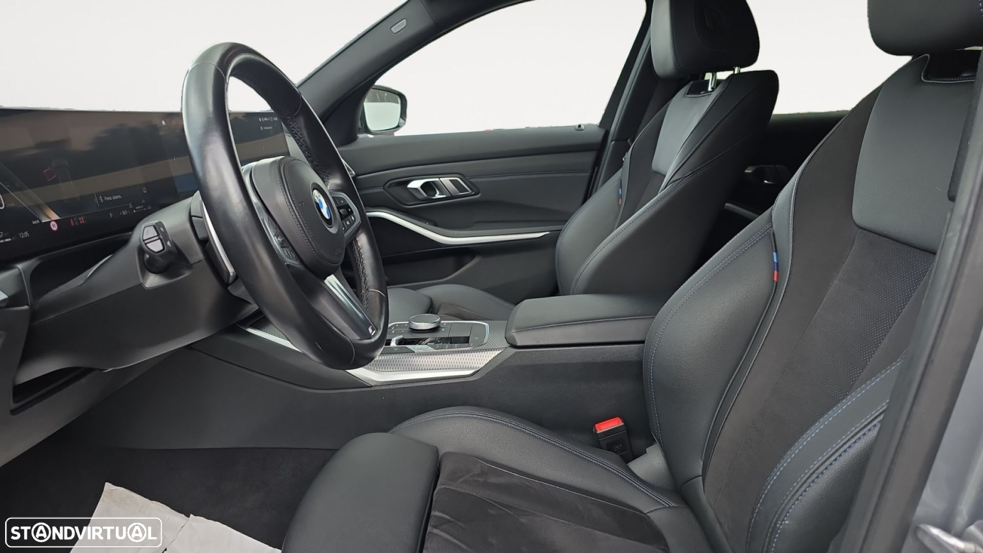 BMW 320 d Touring Pack Desportivo M Auto - 3