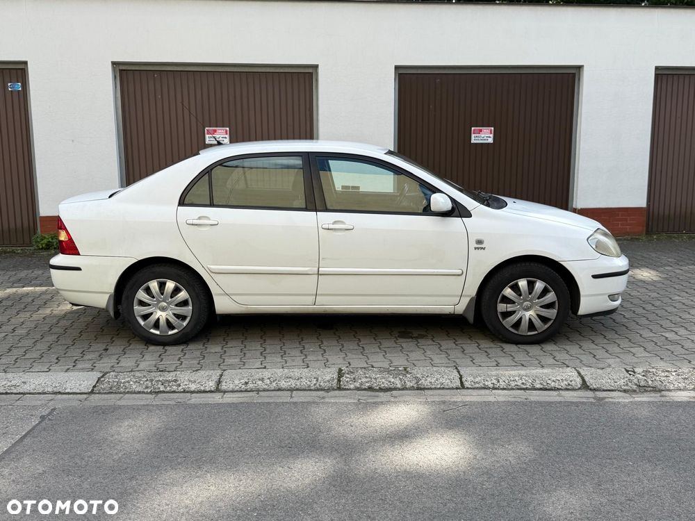 Toyota Corolla 1.6 VVT-i Sol - 1