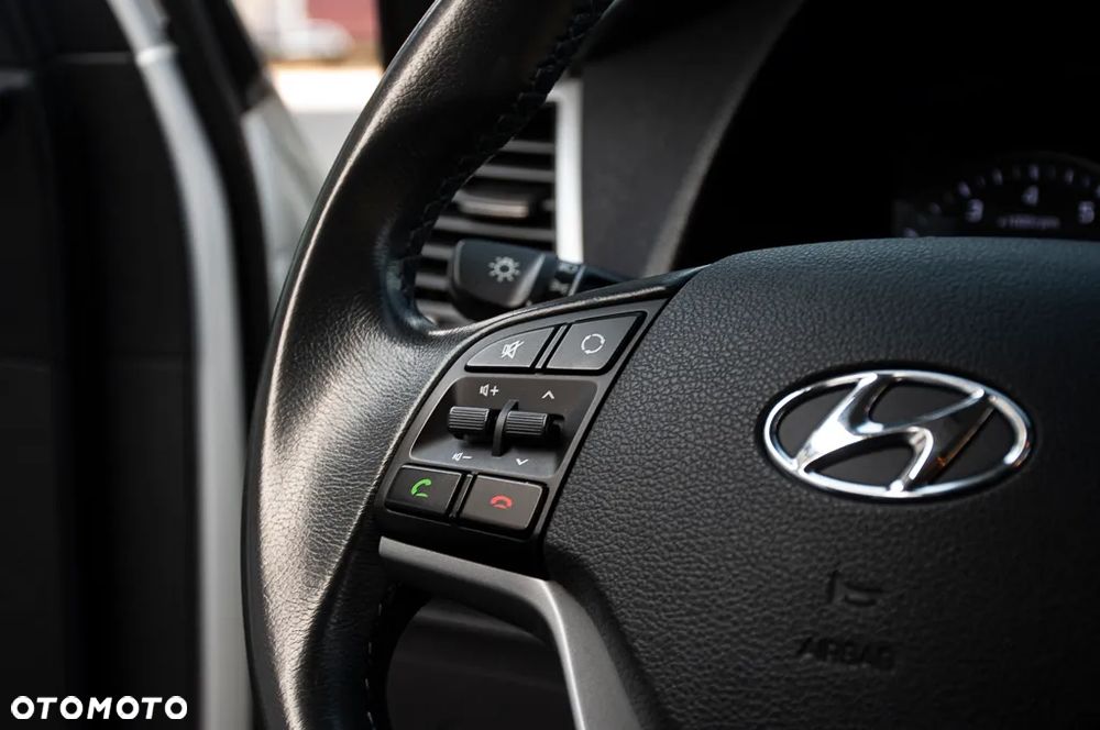 Hyundai Tucson blue 1.6 GDi 2WD Navi - 35