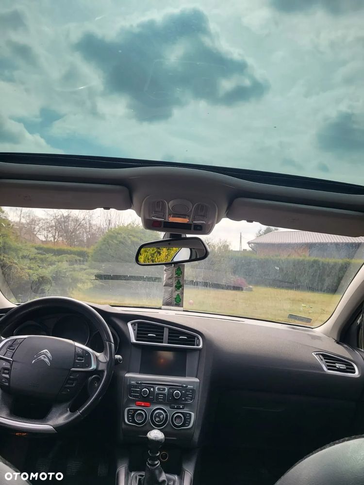 Citroën C4 2.0 HDi Exclusive - 9