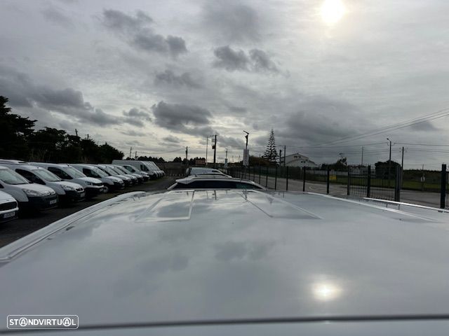 Peugeot PARTNER LONGA 3 LUGARES - 11