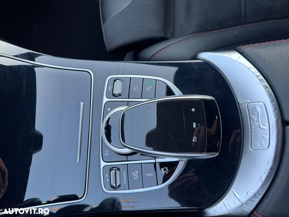 Mercedes-Benz C 43 AMG 4Matic 9G-TRONIC - 11