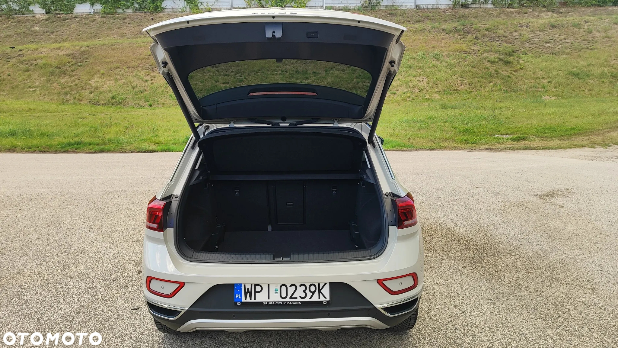 Volkswagen T-Roc 1.5 TSI Style DSG - 8