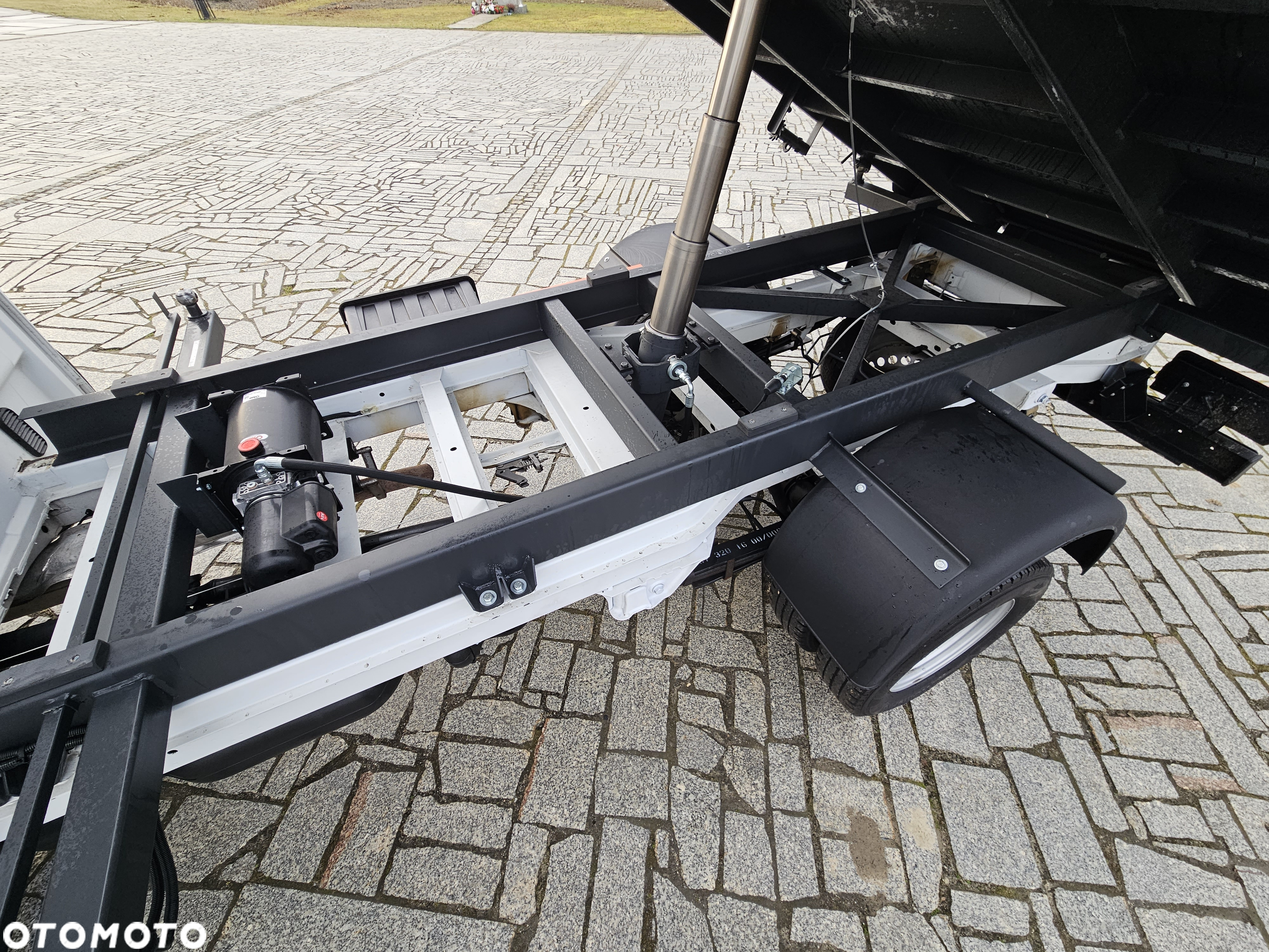 Mercedes-Benz Sprinter 519/419 CDI Wywrotka 3.60 M/Kiper 3-Str ! Oryginał  ! 3.0  CDI * 190 Km ! Klima  ! - 18