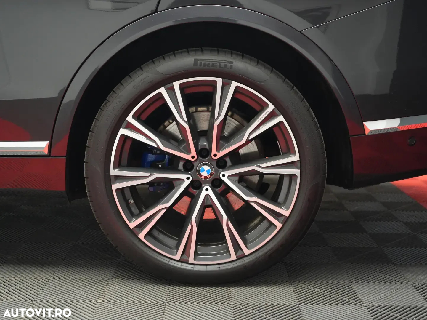 BMW X7 xDrive30d - 26